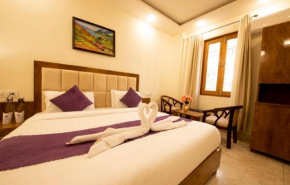 Hotel Plaza Saphire at New Delhi Railway Station